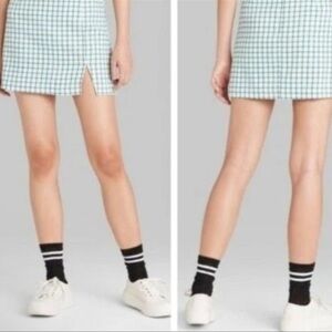 Wild Fable (target brand) green and white plaid mini skirt with slit size 12